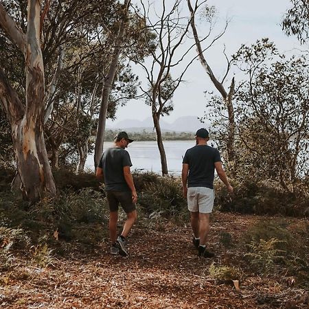 Numie - Freycinet Peninsula - Glamping - Heated - Waterfront Ξενοδοχείο Coles Bay Εξωτερικό φωτογραφία