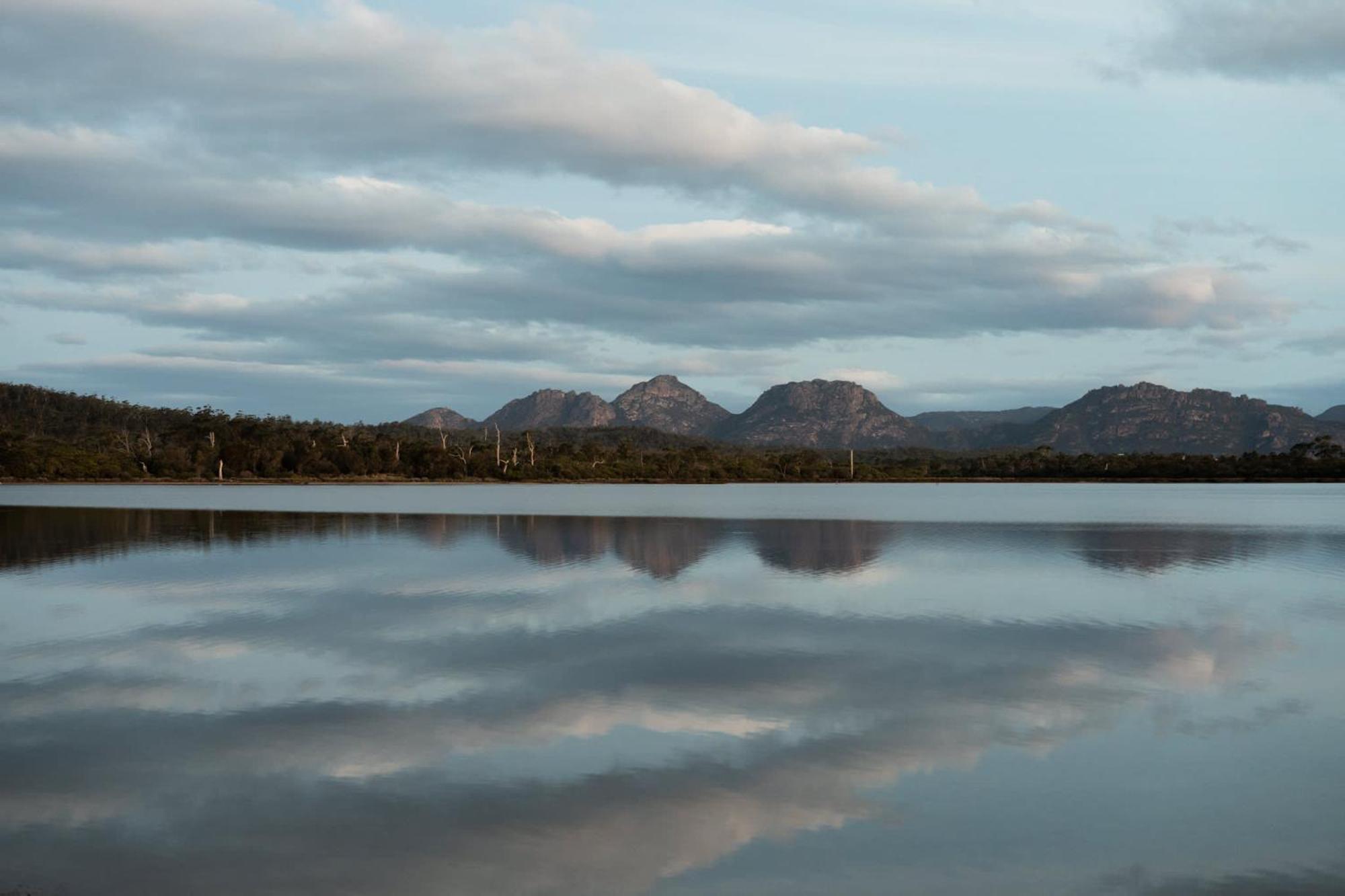 Numie - Freycinet Peninsula - Glamping - Heated - Waterfront Ξενοδοχείο Coles Bay Εξωτερικό φωτογραφία